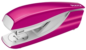 Leitz Stapler 5502 WOW with 30 sheets, pink.